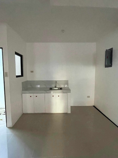 Picture of VILLA AMORE TOWNHOUSE – Maligaya Park, Quezon City
